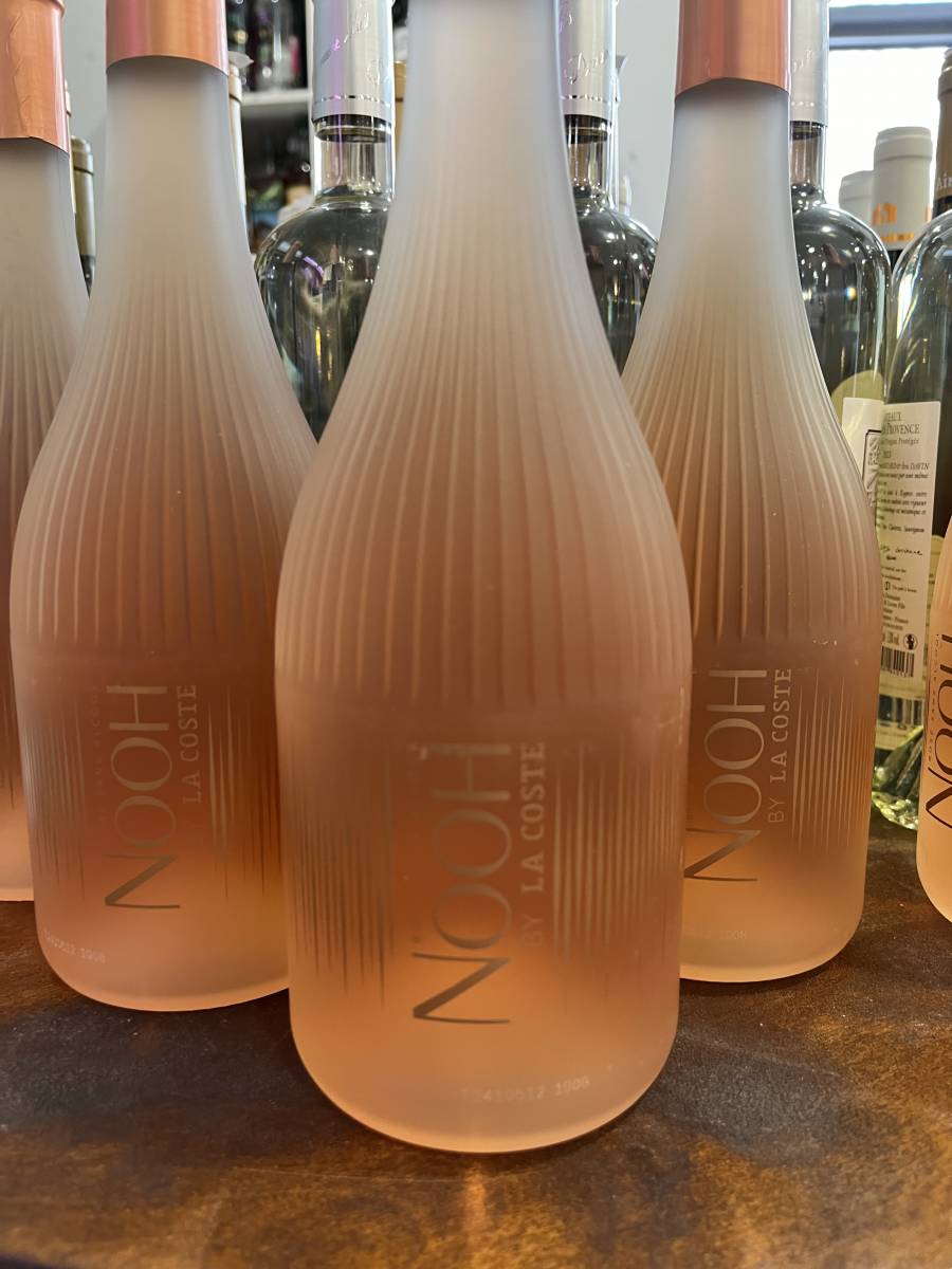 Vin rosé sans alcool Nooh Château Lacoste, en vente à Marseille